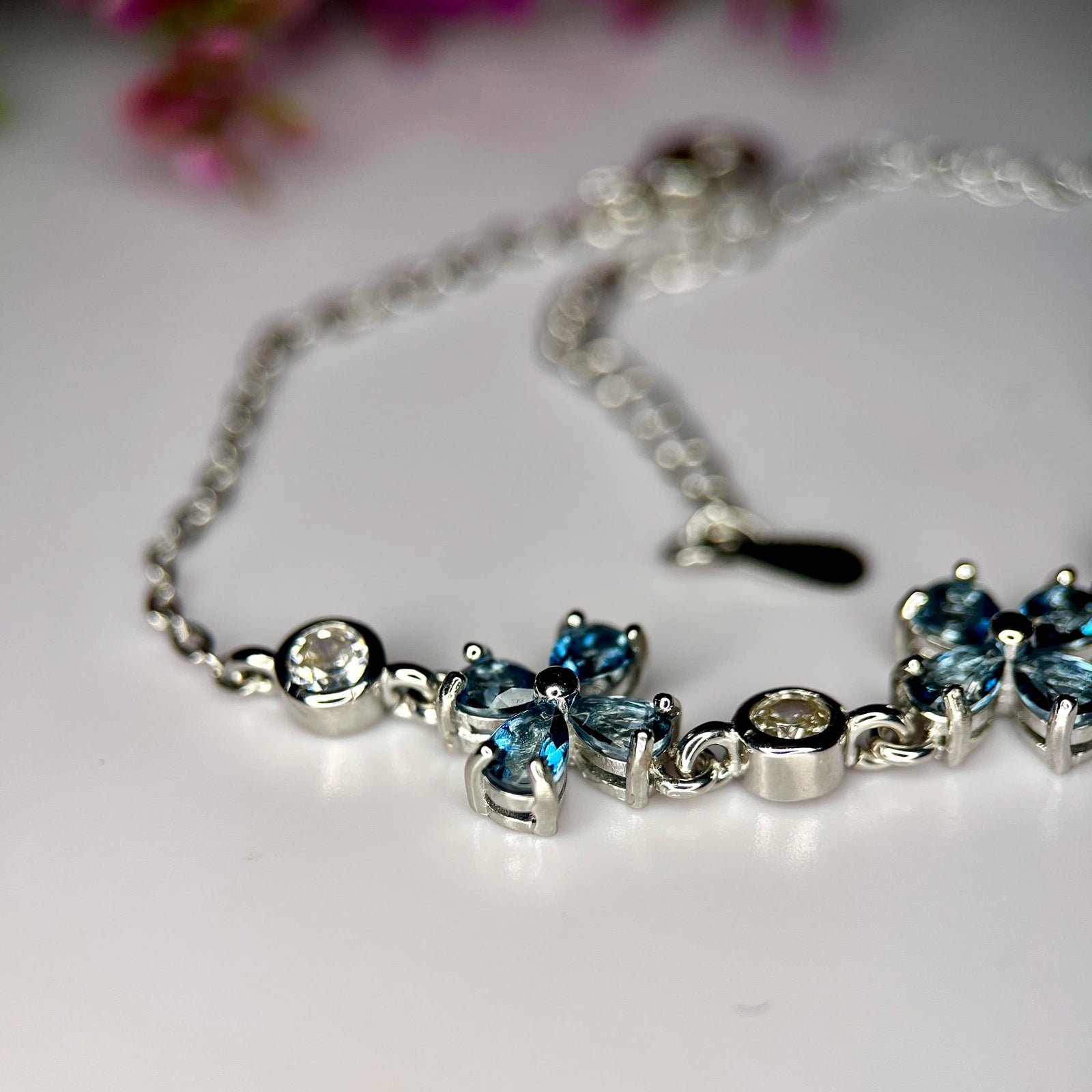 Bracelet Éclat Océanique - Topaze London Blue & Argent Rhodié