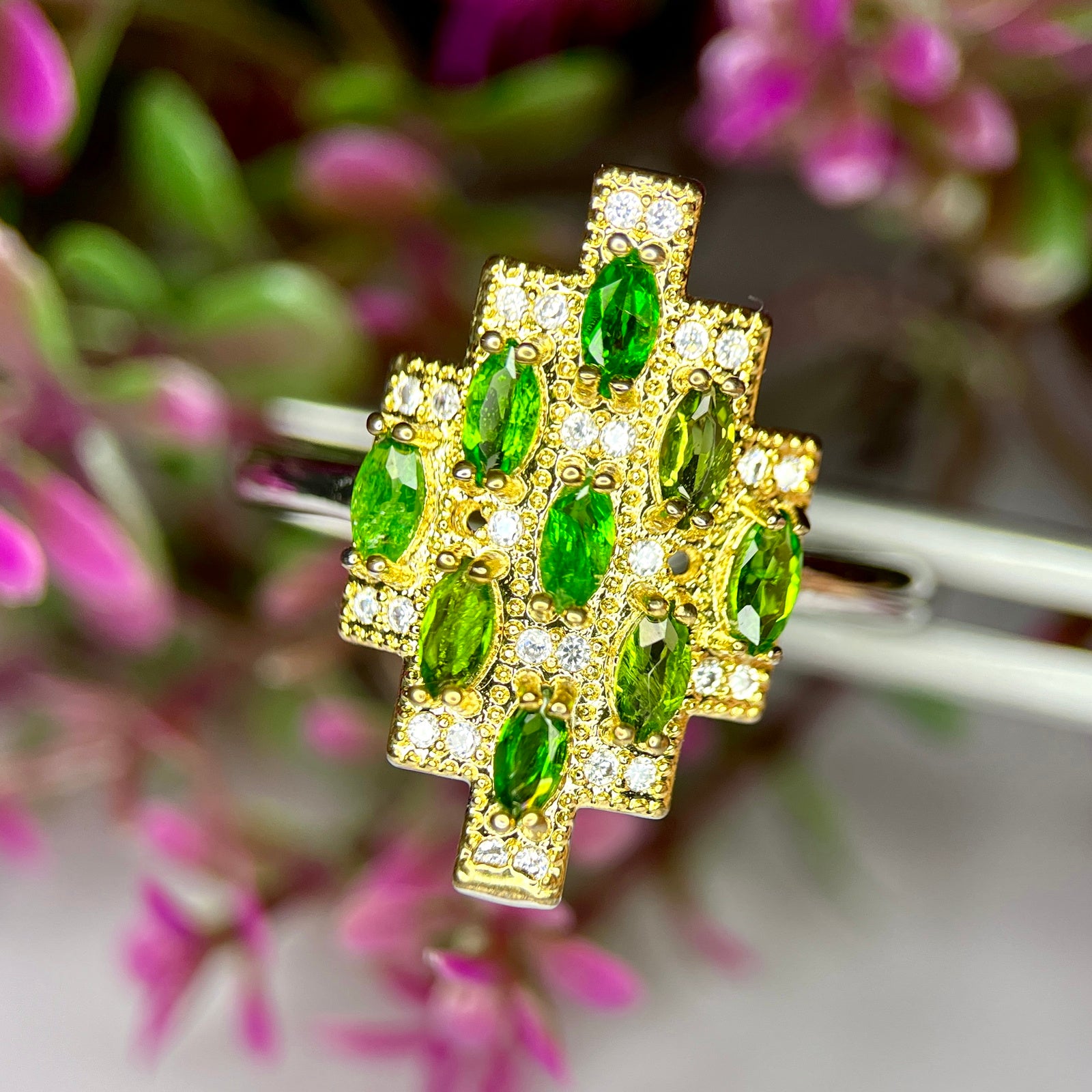 Bague ajustable en Diopside Chrome Naturel et Argent Rhodié