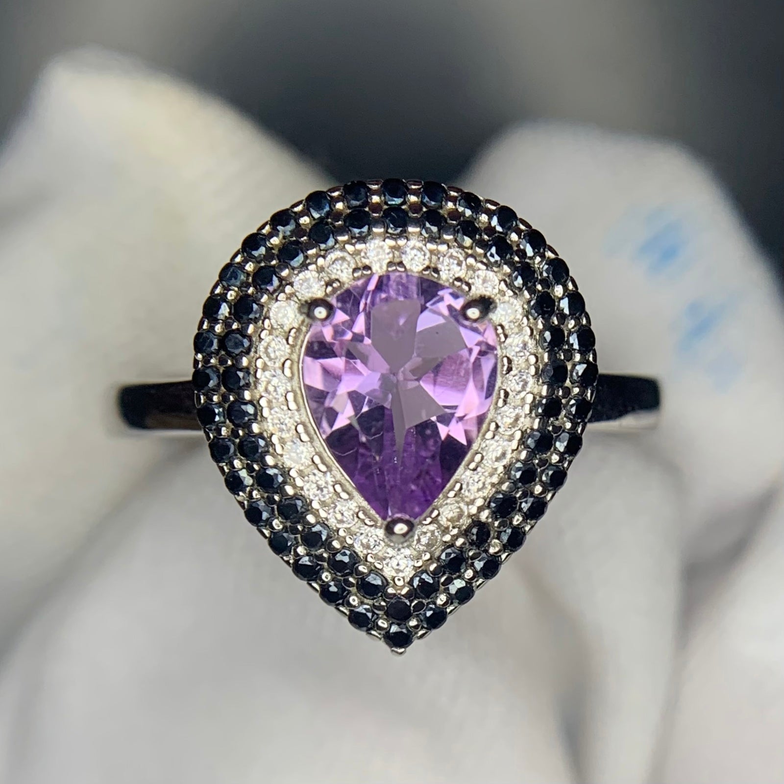 Magnifique Parure en Améthyste Naturelle et Spinelle & Argent 925 Rhodié 47.30CT