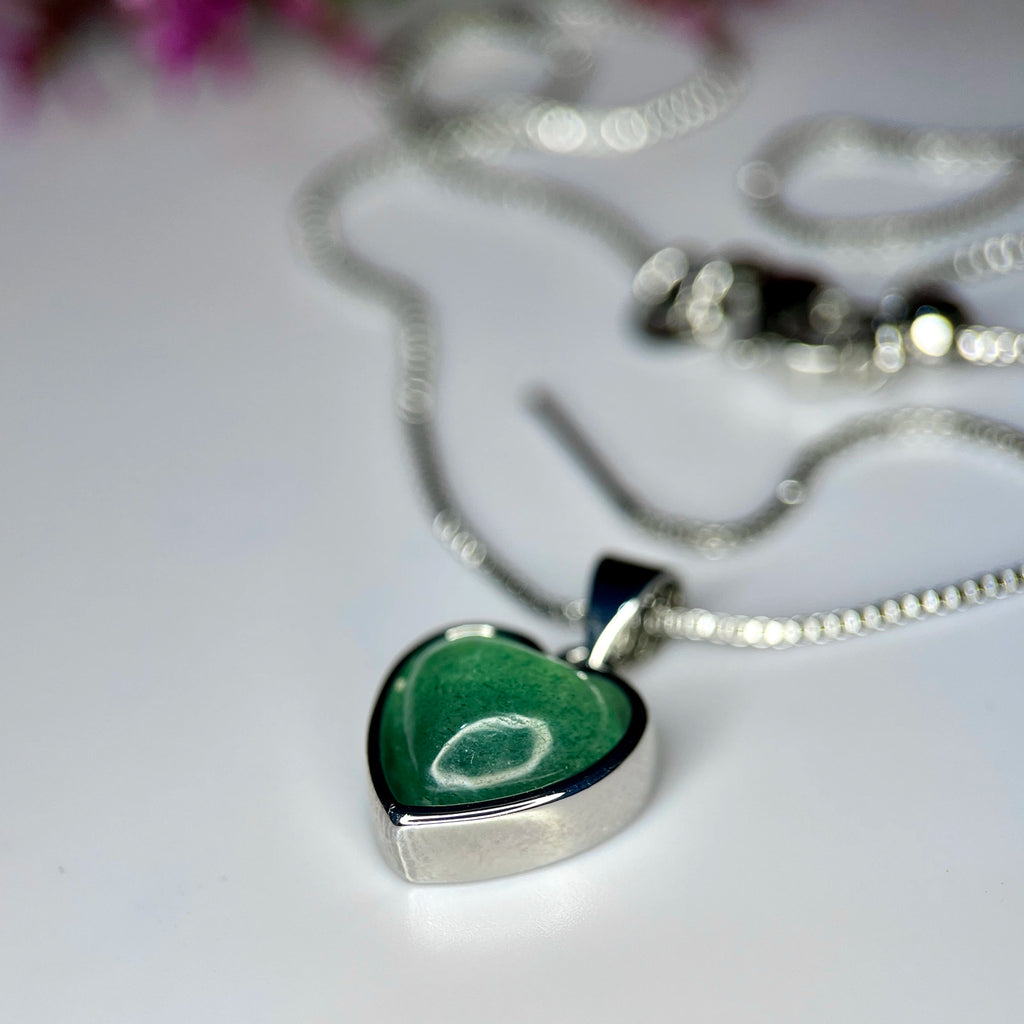 Colier Cœur Précieux - Jade Vert Naturel & Argent Rhodié