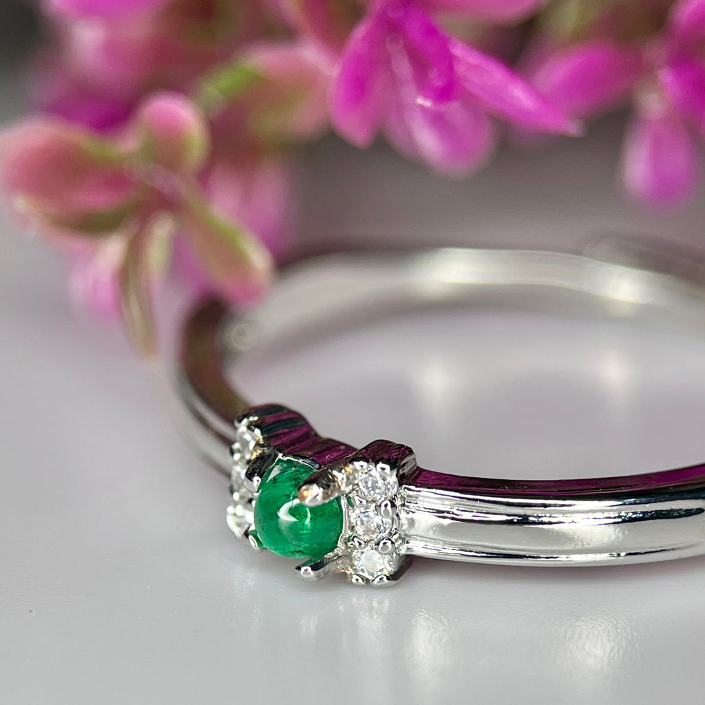 Bague ajustable en Émeraude Naturelle et Argent Rhodié