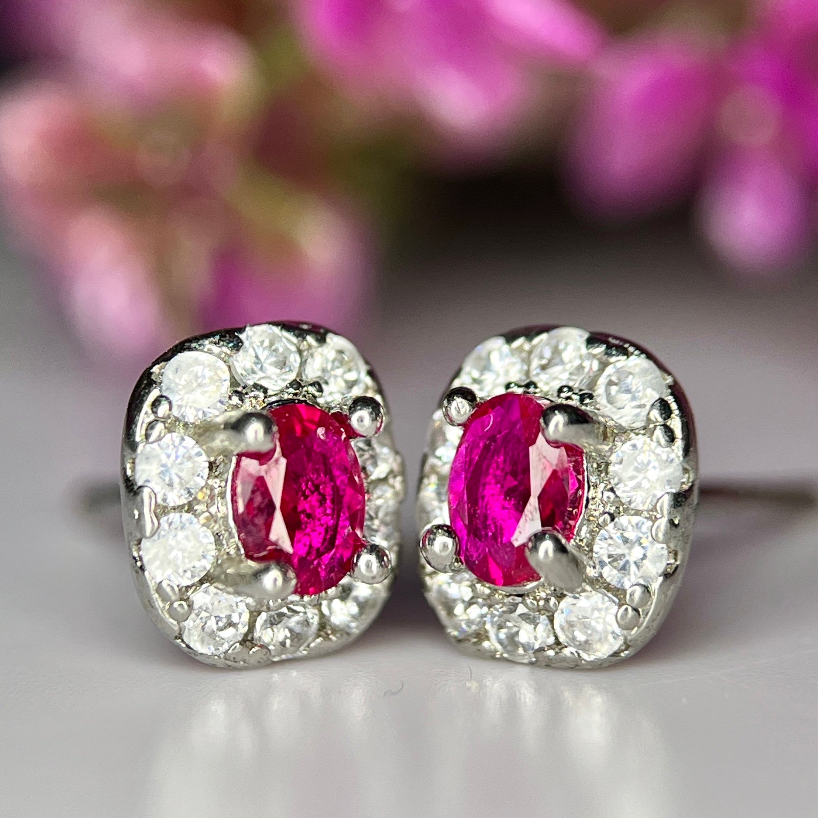 Boucles d'oreilles Rubis Éclatant - Rubis & Zirconium sur Argent Rhodié