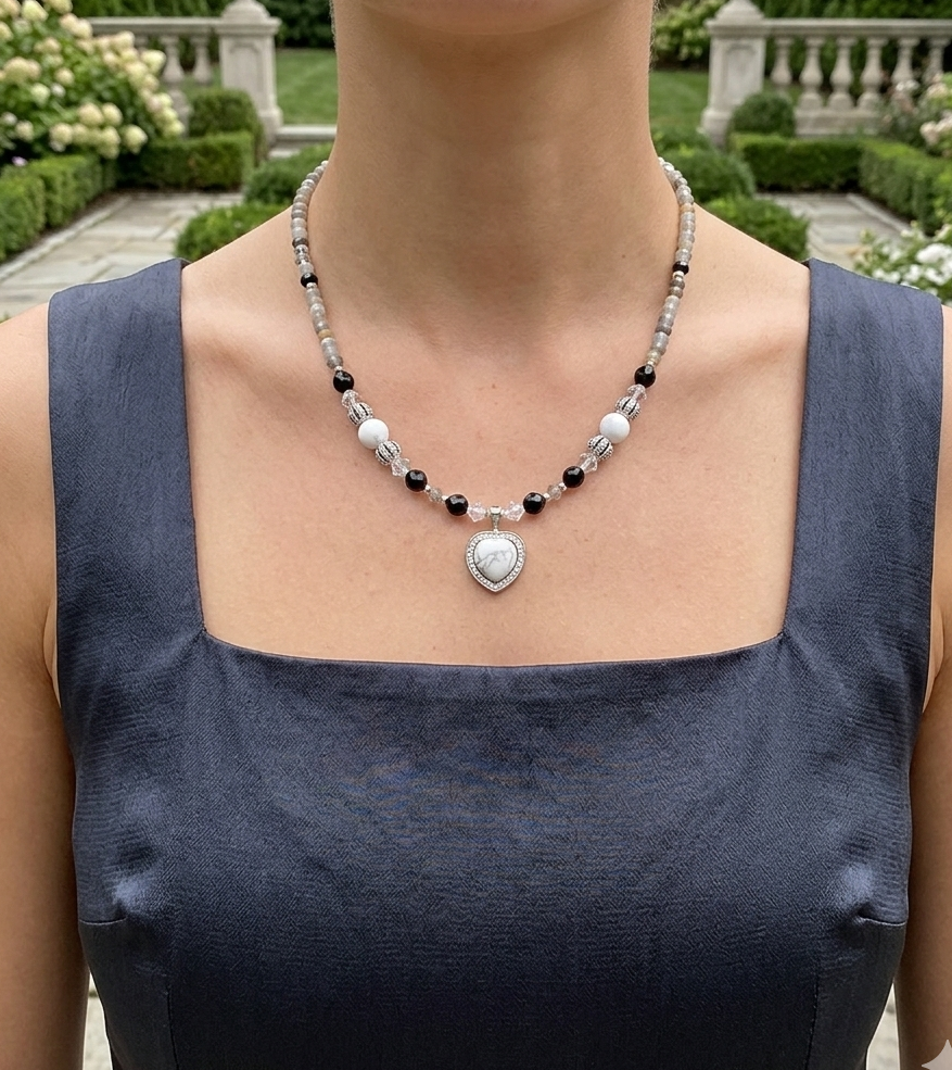 Collier Stellar Radiance - Labradorite, Spinelle & Plaqué Argent