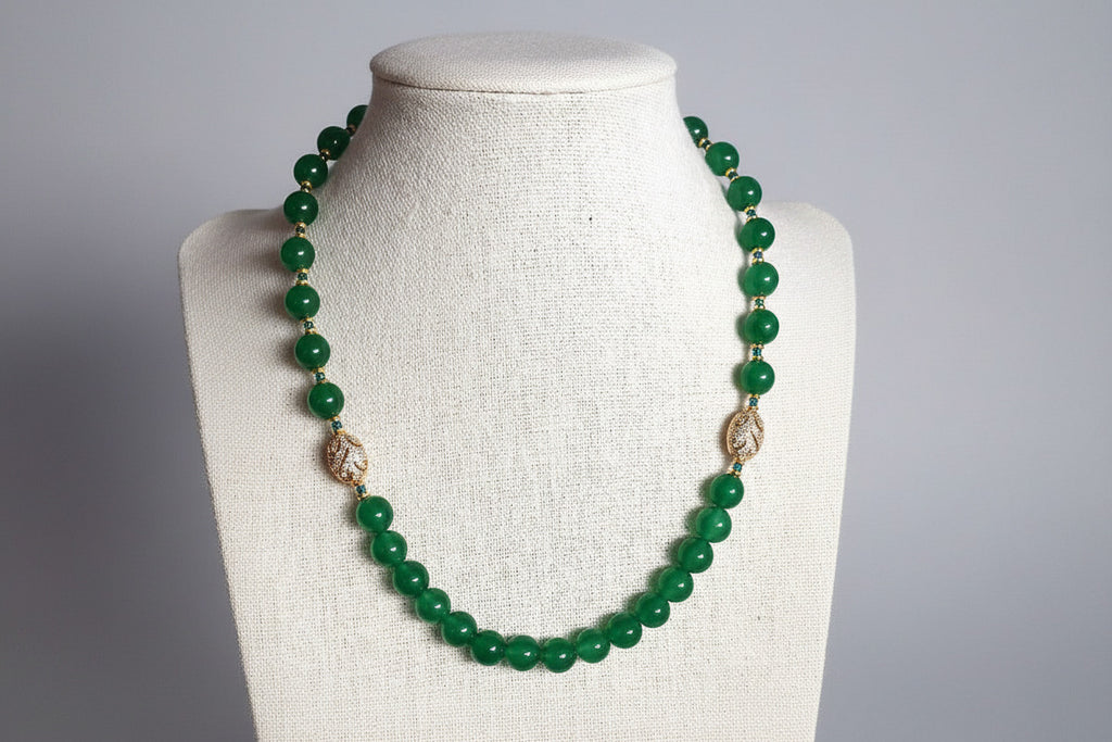 Oasis Collier- Agate Verte & Laiton Finition Platine