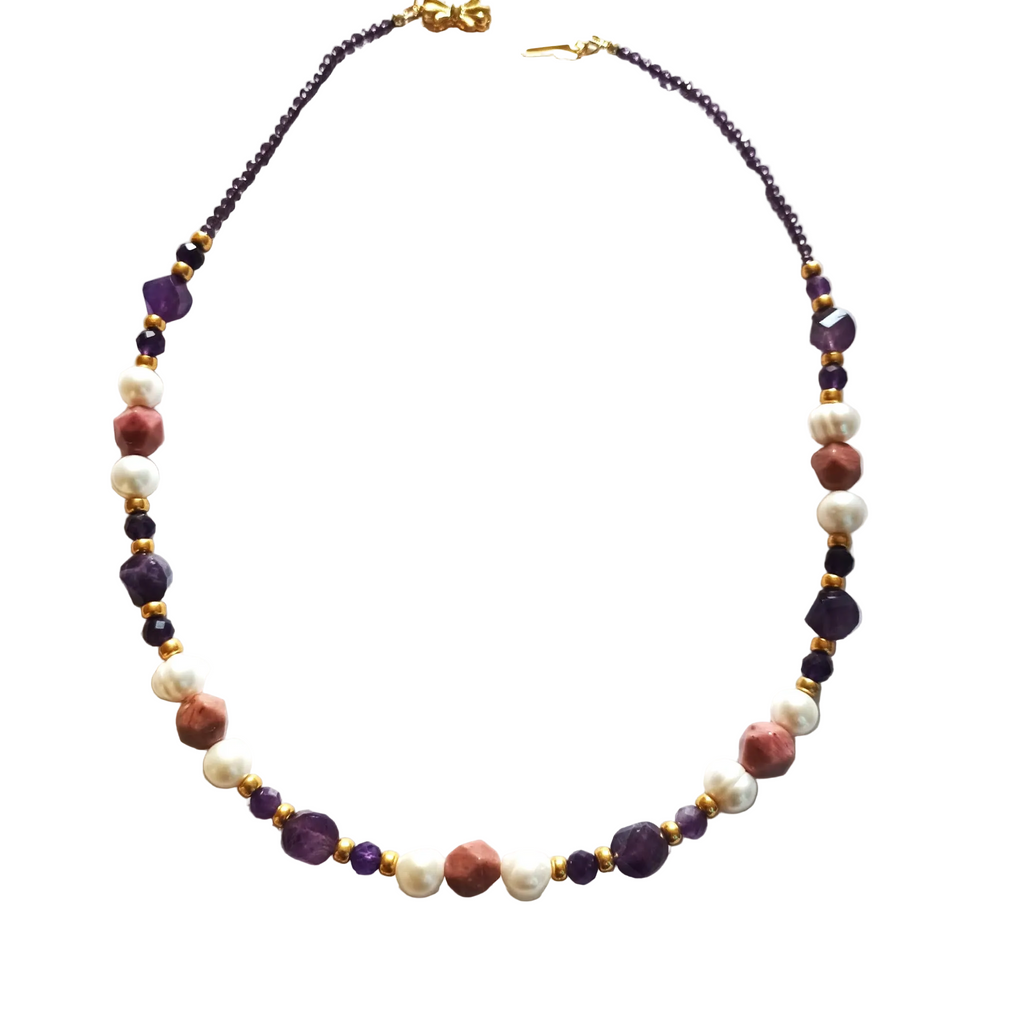 Collection Gemmes Éclatantes - Collier Améthyste, Rhodocrosite & Perles – Alliage Plaqué Or