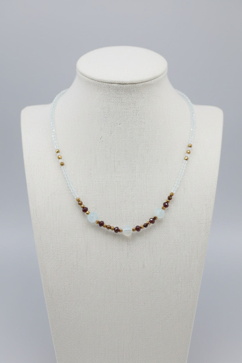 Ensemble Éclat Céleste - Opalite, Grenat & Laiton Plaqué Or