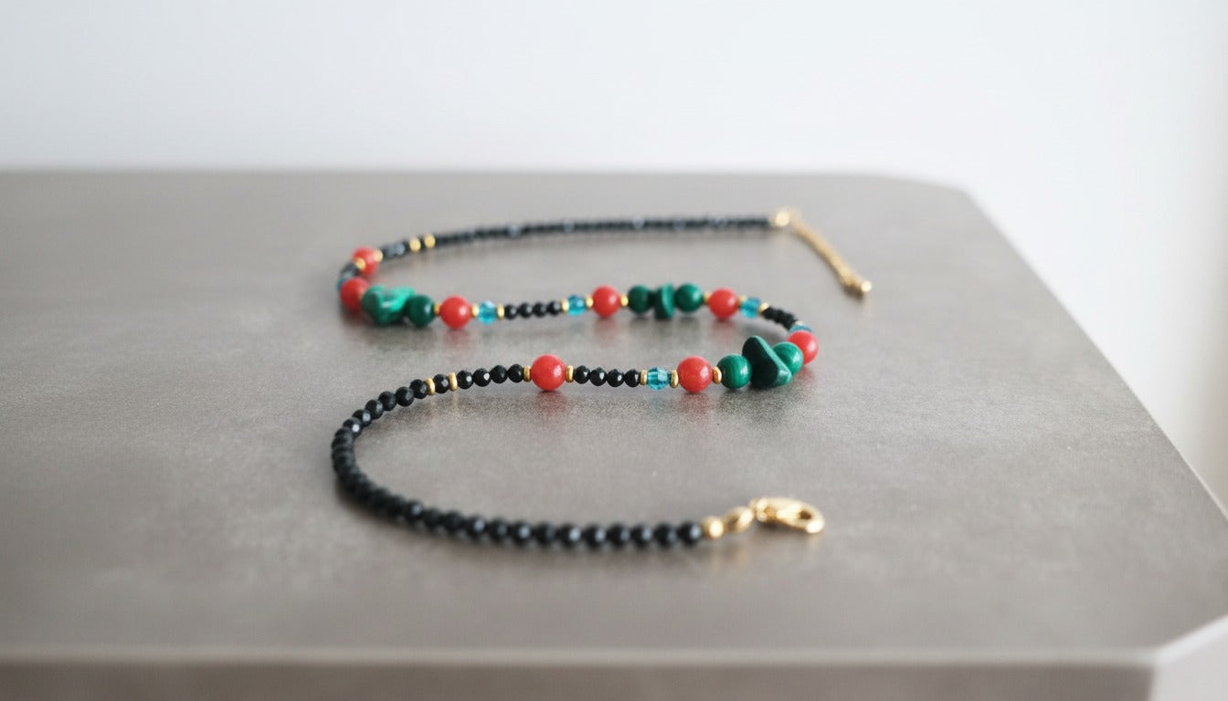 Collier Vibrant - Malachite, Agate Rouge & Spinelle - Laiton Doré