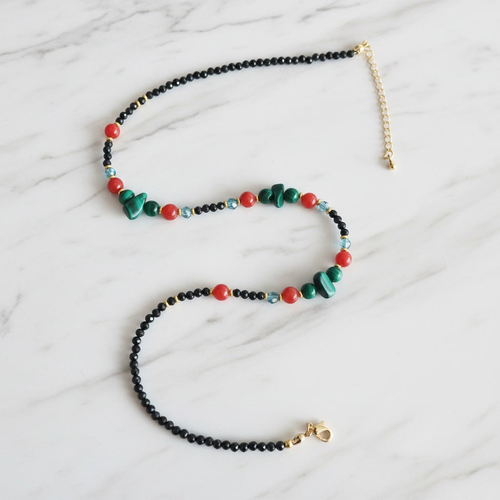 Collier Vibrant - Malachite, Agate Rouge & Spinelle - Laiton Doré