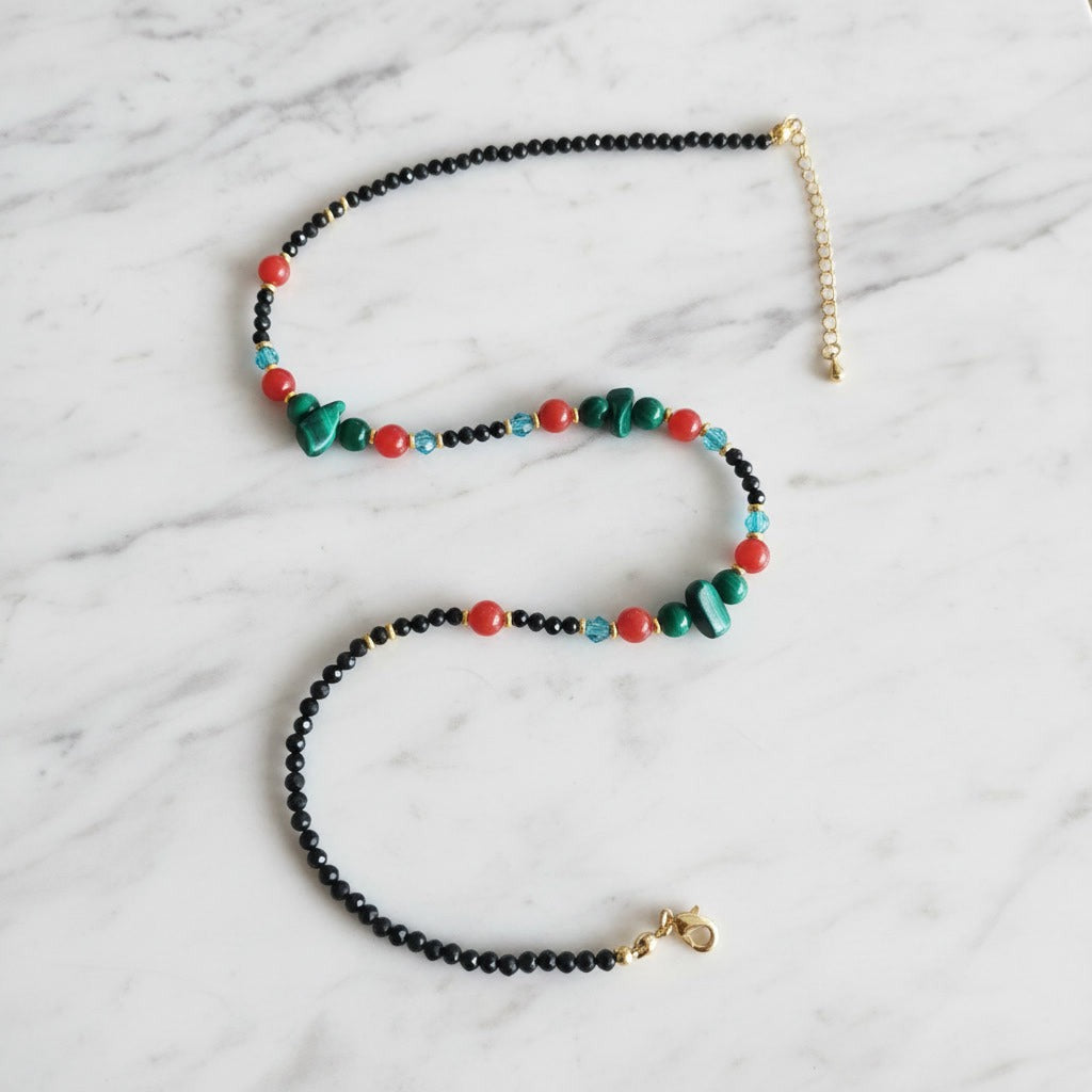 Collier Vibrant - Malachite, Agate Rouge & Spinelle - Laiton Doré