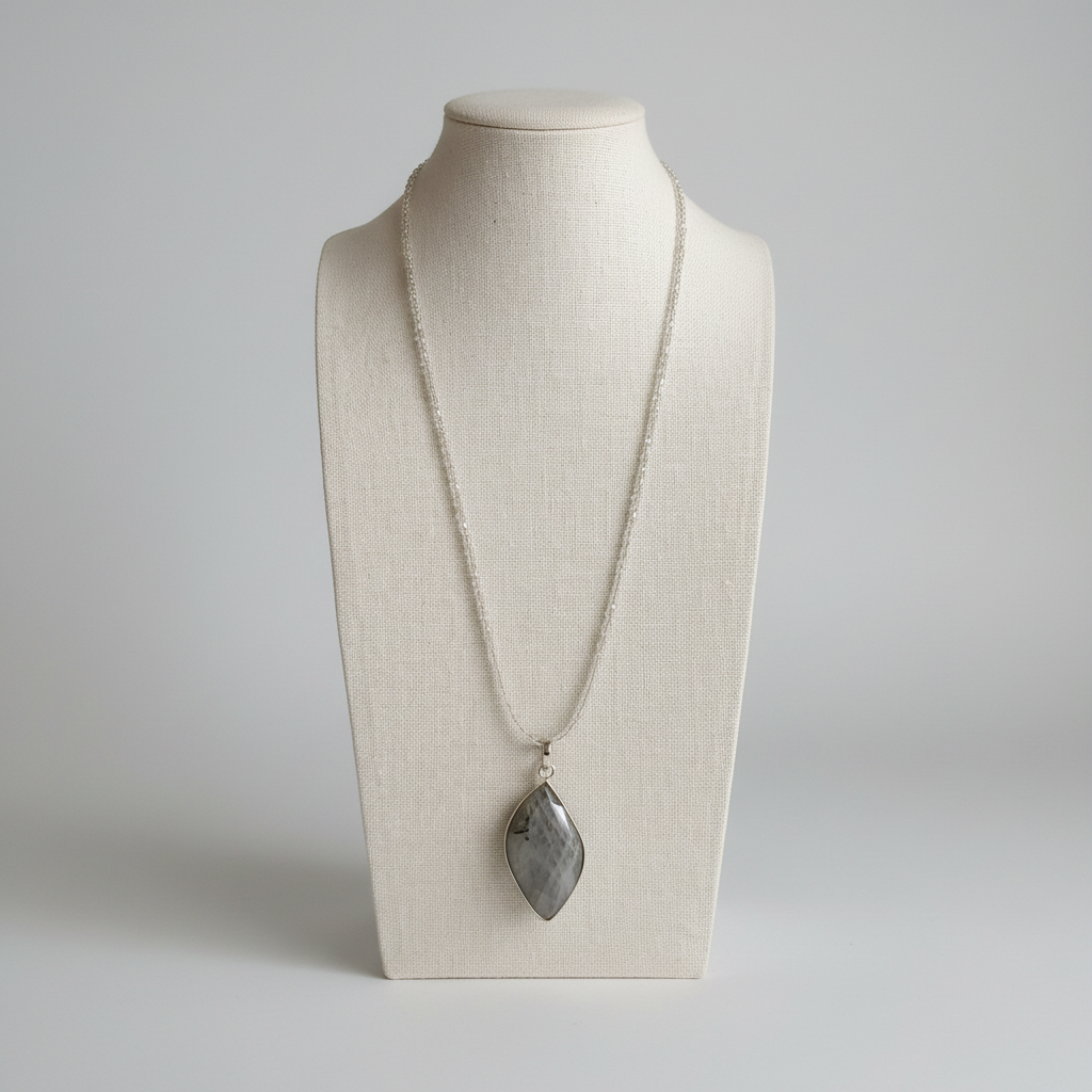 Collier avec Pandantiv Labradorite (60.00 Cts) - Labradorite & Perles Miyuki - Laiton Plaqué Or 18K