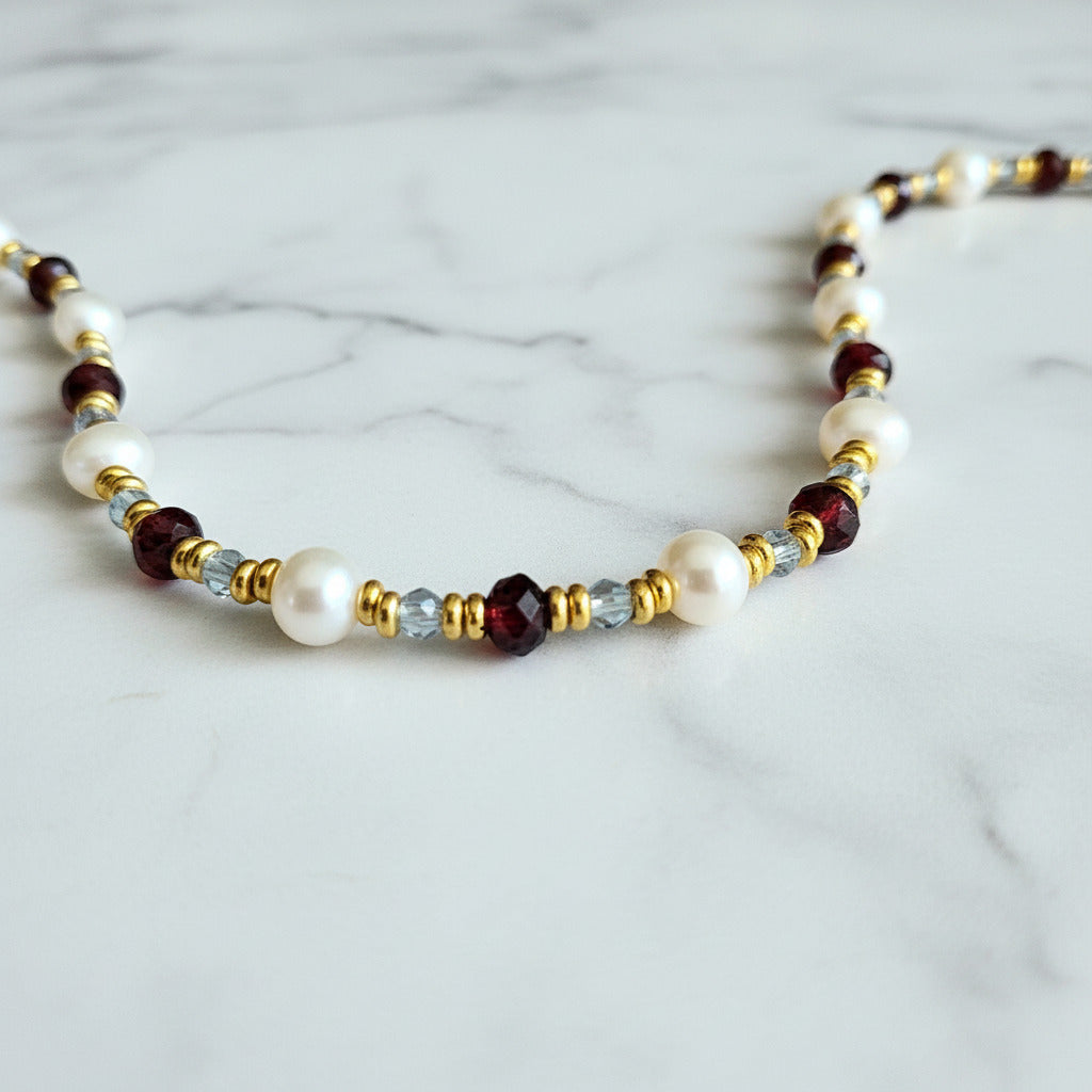 Collier - Perles d'Eau Douce Naturelles, Grenat, Iolite & Argent