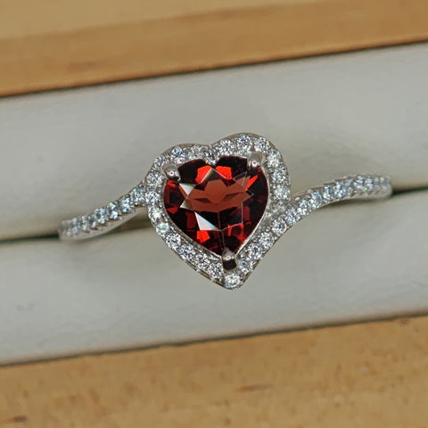 Bague Solitaire Cœur - Grenat Rouge Naturel 0.6 ct & Argent 925