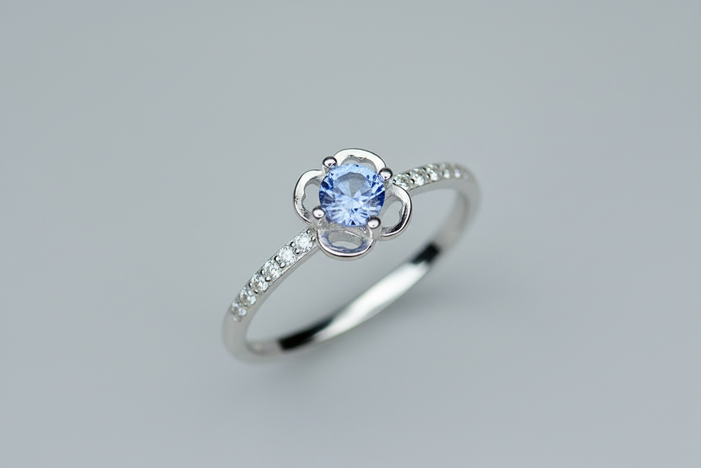 Bague Fleur de Tanzanite Naturelle - 5.53 Ct & Argent 925