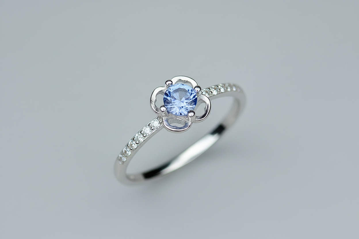 Bague Fleur de Tanzanite Naturelle - 5.53 Ct & Argent 925